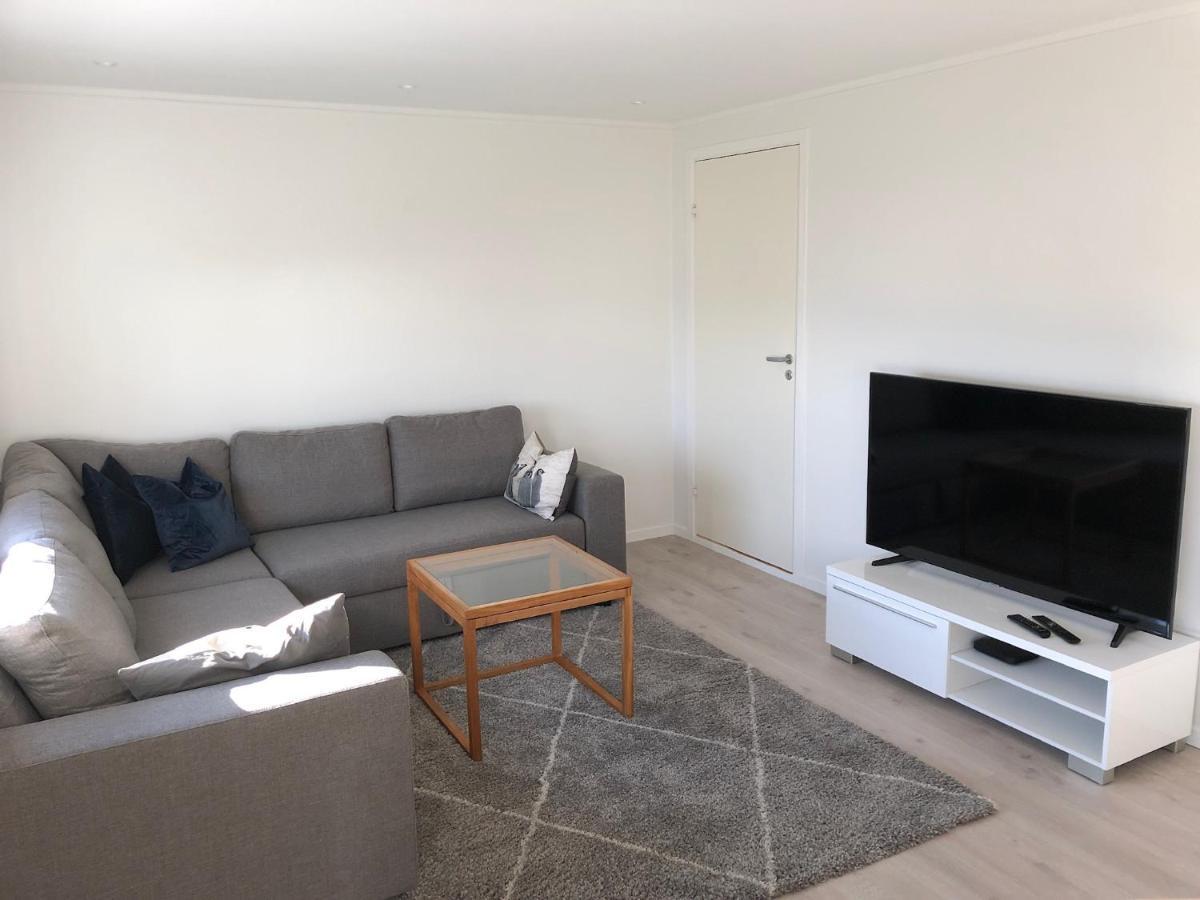Cozy Apartment In The Middle Of Lofoten Leknes Exterior photo